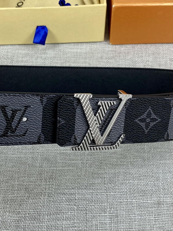 激安ルイヴィトンベルト側面デザイン